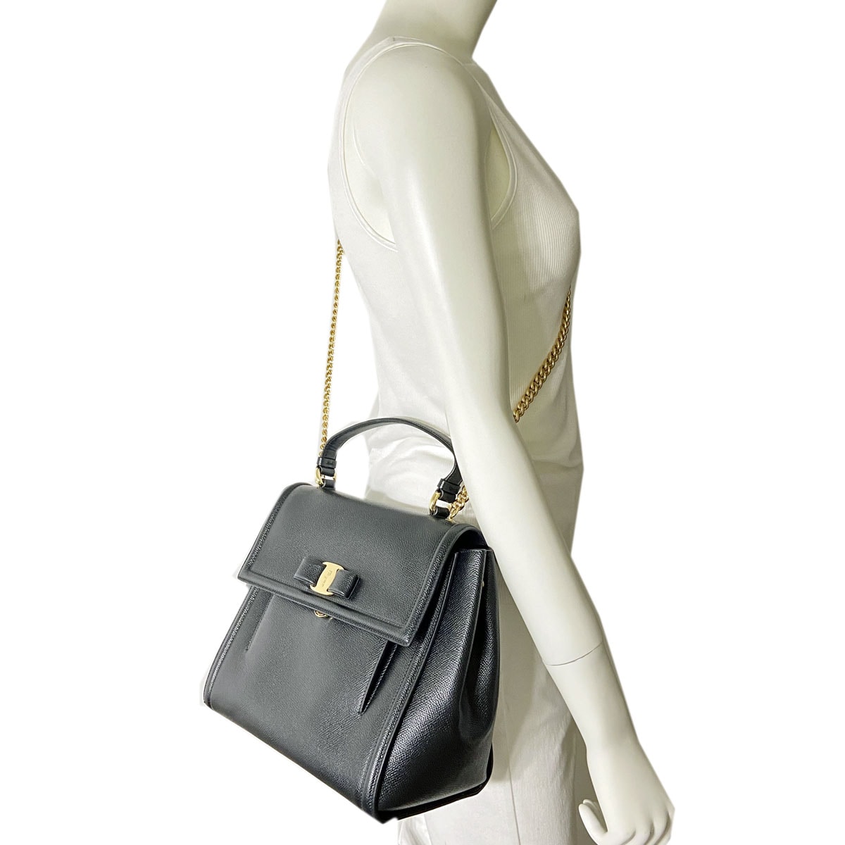 【Salvatore Ferragamo】2wayバッグ　ヴァラリボン　レザー Salvatore Ferragamo サルヴァトーレ フェラガモ 2WAY