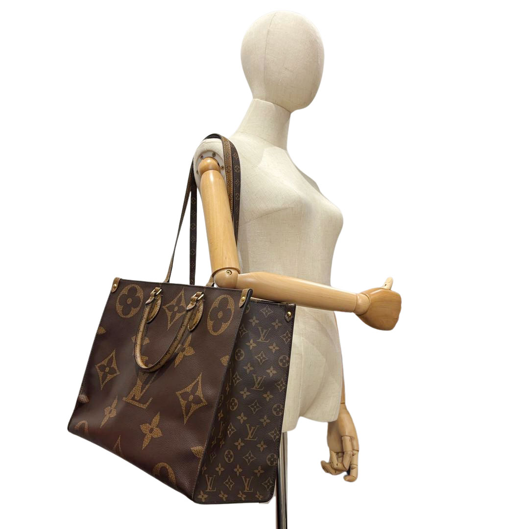 LOUIS VUITTON ルイヴィトン オンザゴーGM 2WAYトートバッグ モノグラム・リバース キャンバス M45320