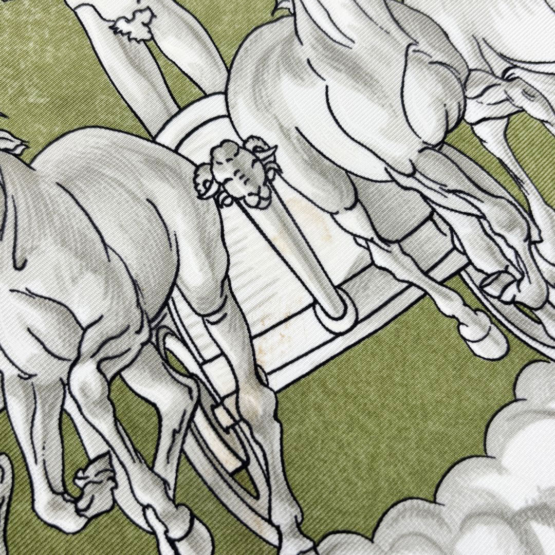 HERMES エルメス スカーフ カレ90 『COSMOS(宇宙観)』 シルク グリーン