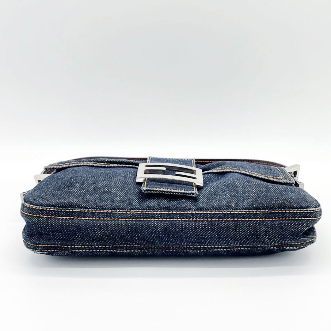 FENDI フェンディ マンマバケット ショルダーバッグ デニム