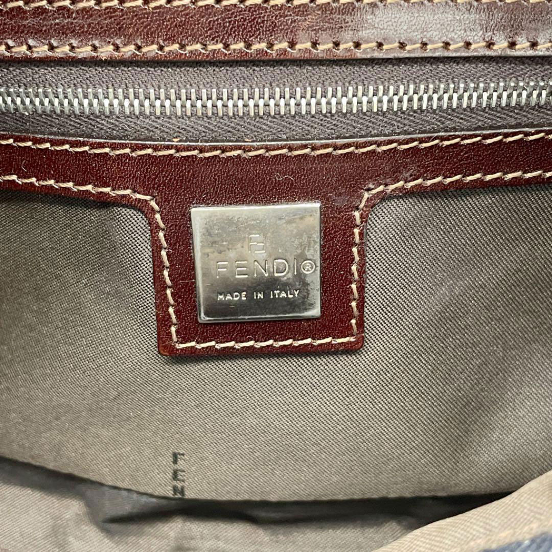 FENDI フェンディ マンマバケット ショルダーバッグ デニム インディゴ
