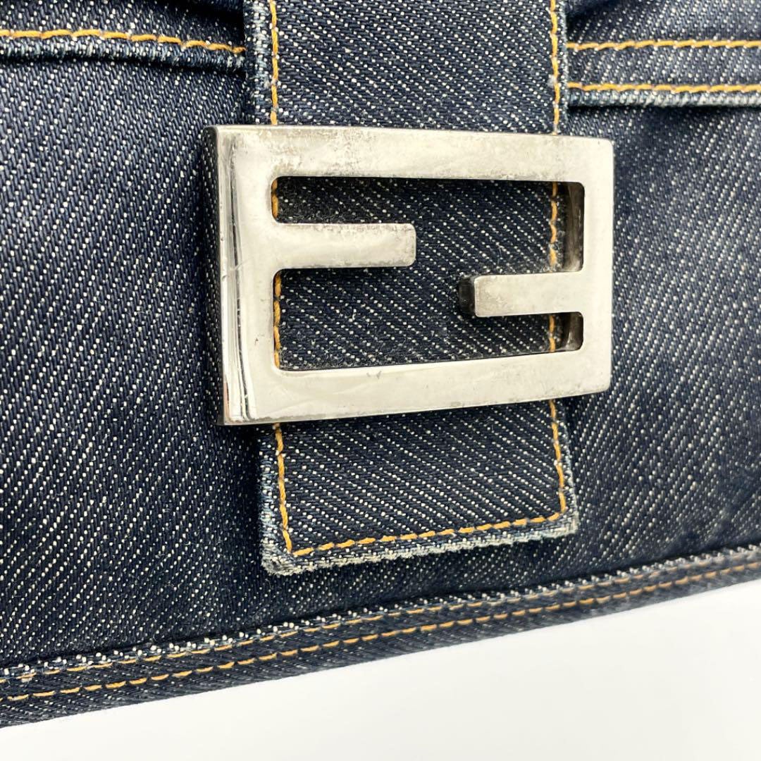 FENDI フェンディ マンマバケット ショルダーバッグ デニム