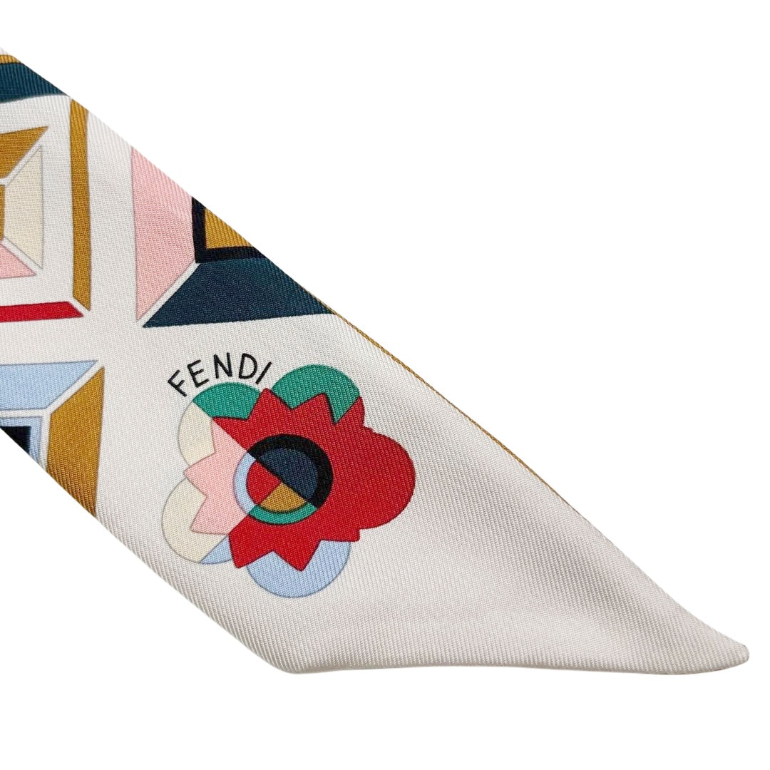 FENDI フェンディ リボンスカーフ ラッピー 幾何学柄 シルク100