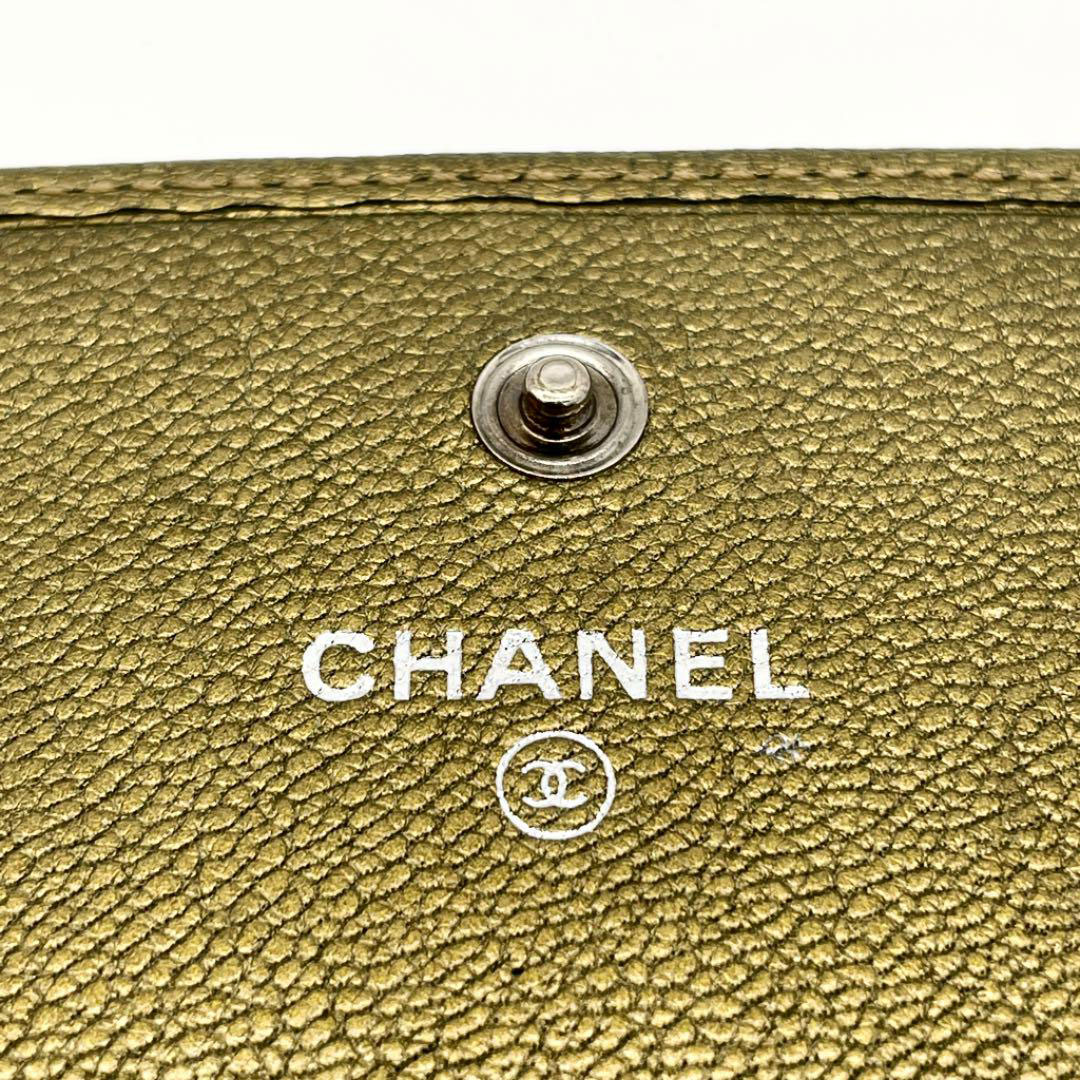 CHANEL シャネル 二つ折り ホック式長財布 ココマークボタン レザー ゴールド系 11番台