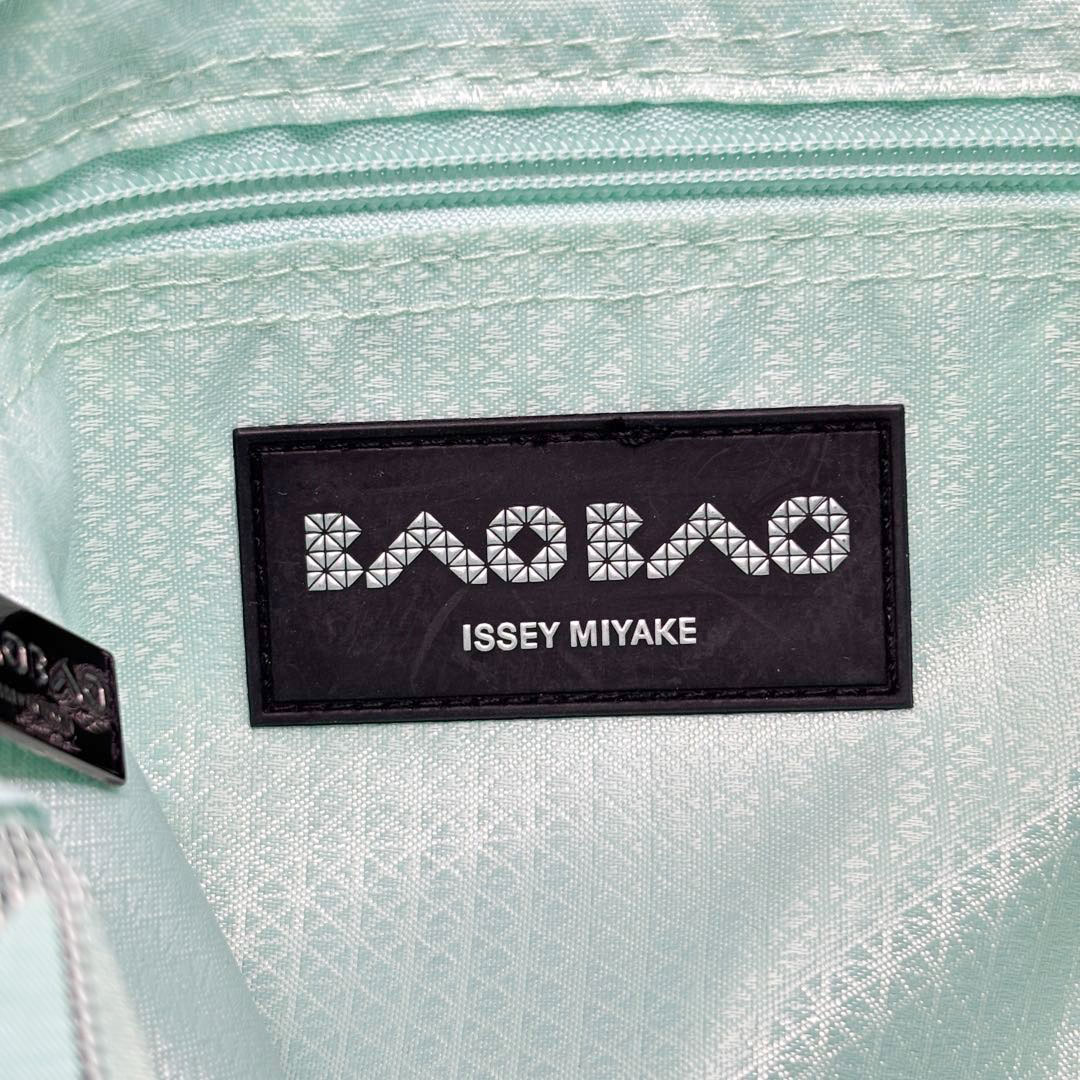 ISSEY MIYAKE BAOBAO イッセイミヤケ バオバオ ルーセント トート