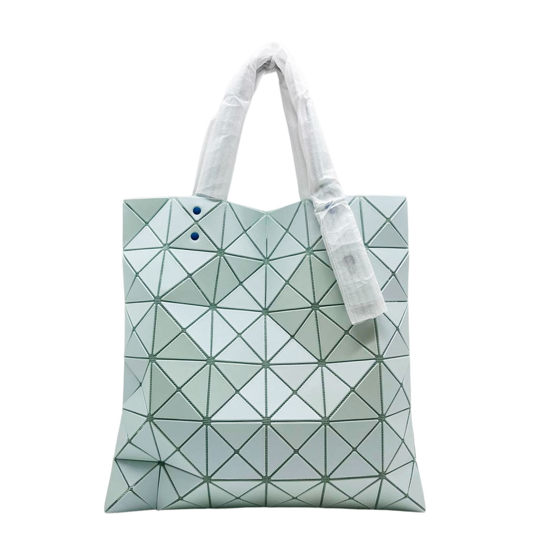 ISSEY MIYAKE BAOBAO イッセイミヤケ バオバオ ルーセント トートバッグ 6×6 ミントグリーン BB31AG623