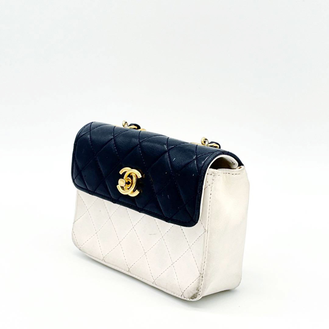 【CHANEL】ミニ フラップ バッグ バイカラー マトラッセ CCロゴ 希少なピンク☆可愛い】CHANEL CCロゴ ミニ フラップ バッグ