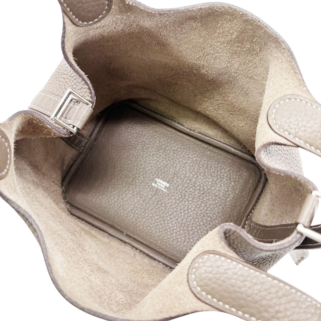 HERMES エルメス ハンドバッグ ピコタンロック18 PM トリヨンクレマンス エトゥープ/シルバー金具 X刻印