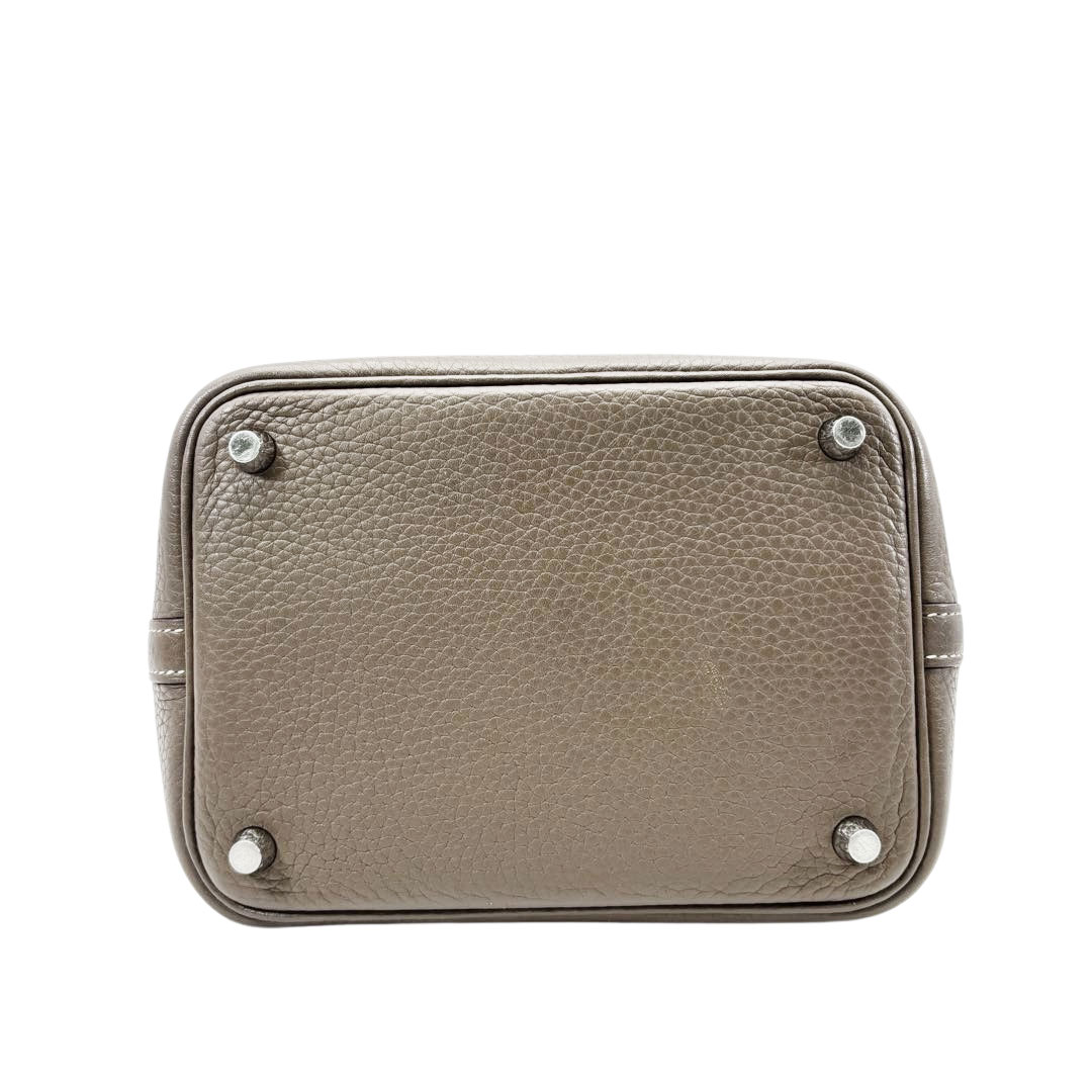 HERMES エルメス ハンドバッグ ピコタンロック18 PM トリヨンクレマンス エトゥープ/シルバー金具 X刻印