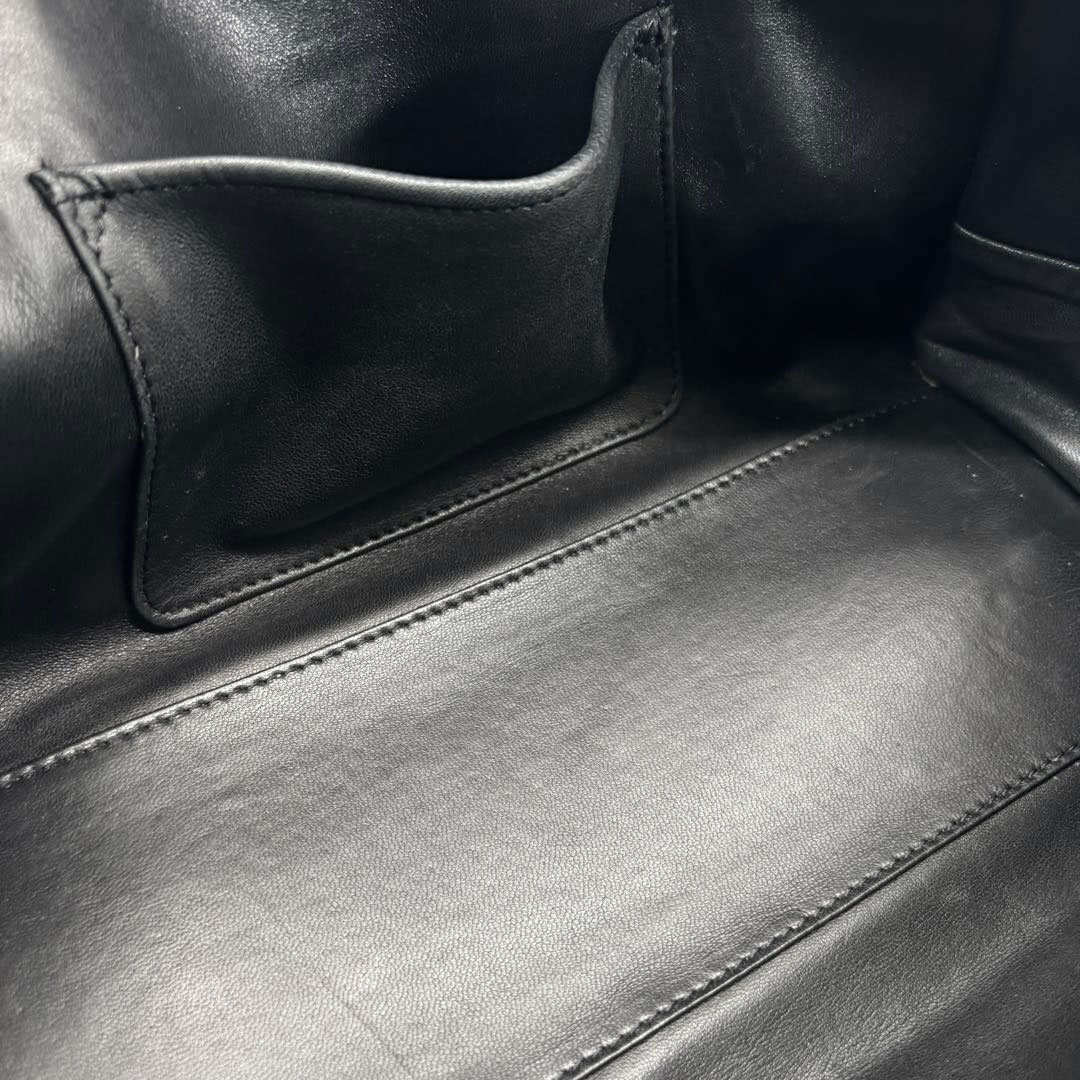 LOEWE ロエベ アマソナ28 ハンドバッグ レザー ブラック/シルバー金具