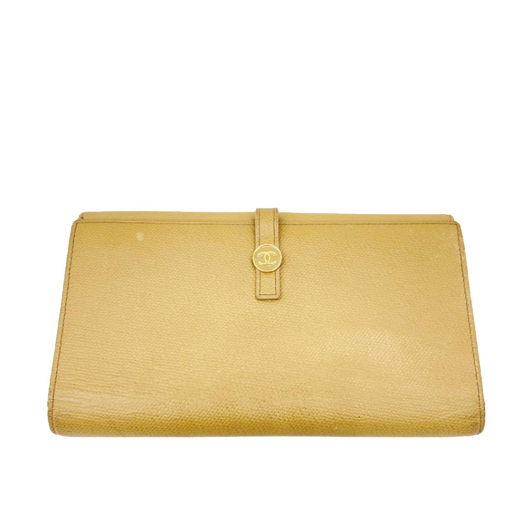 CHANEL シャネル 二つ折り長財布 キャビアスキン ベージュ 10番台