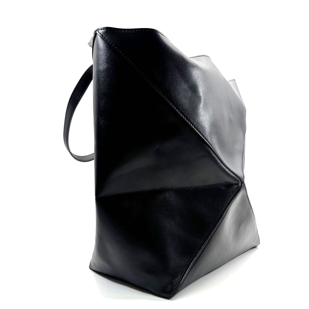 LOEWE ロエベ パズルフォルド トートバッグ ミディアム シャイニーカーフ ブラック A657G50X01