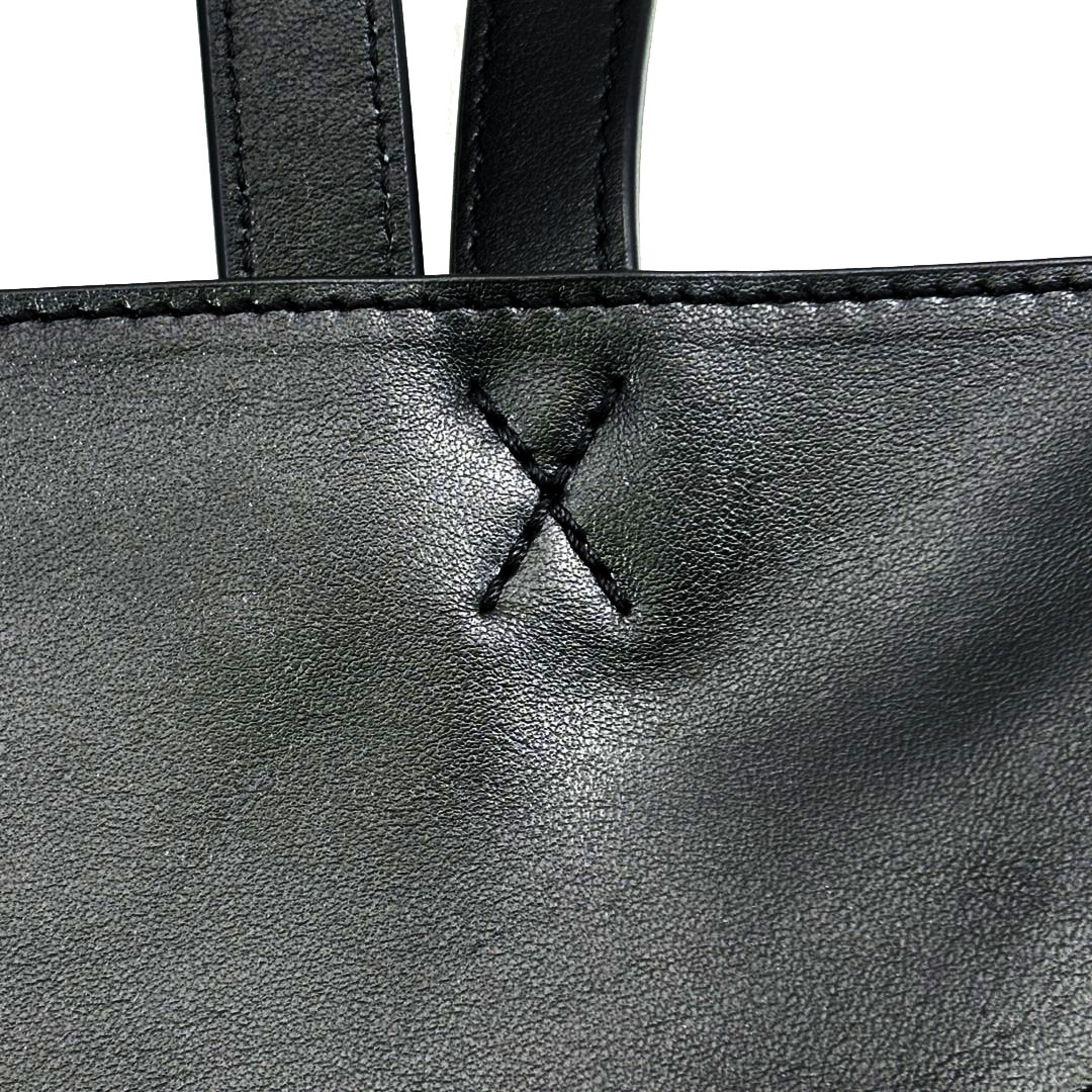 LOEWE ロエベ パズルフォルド トートバッグ ミディアム シャイニーカーフ ブラック A657G50X01