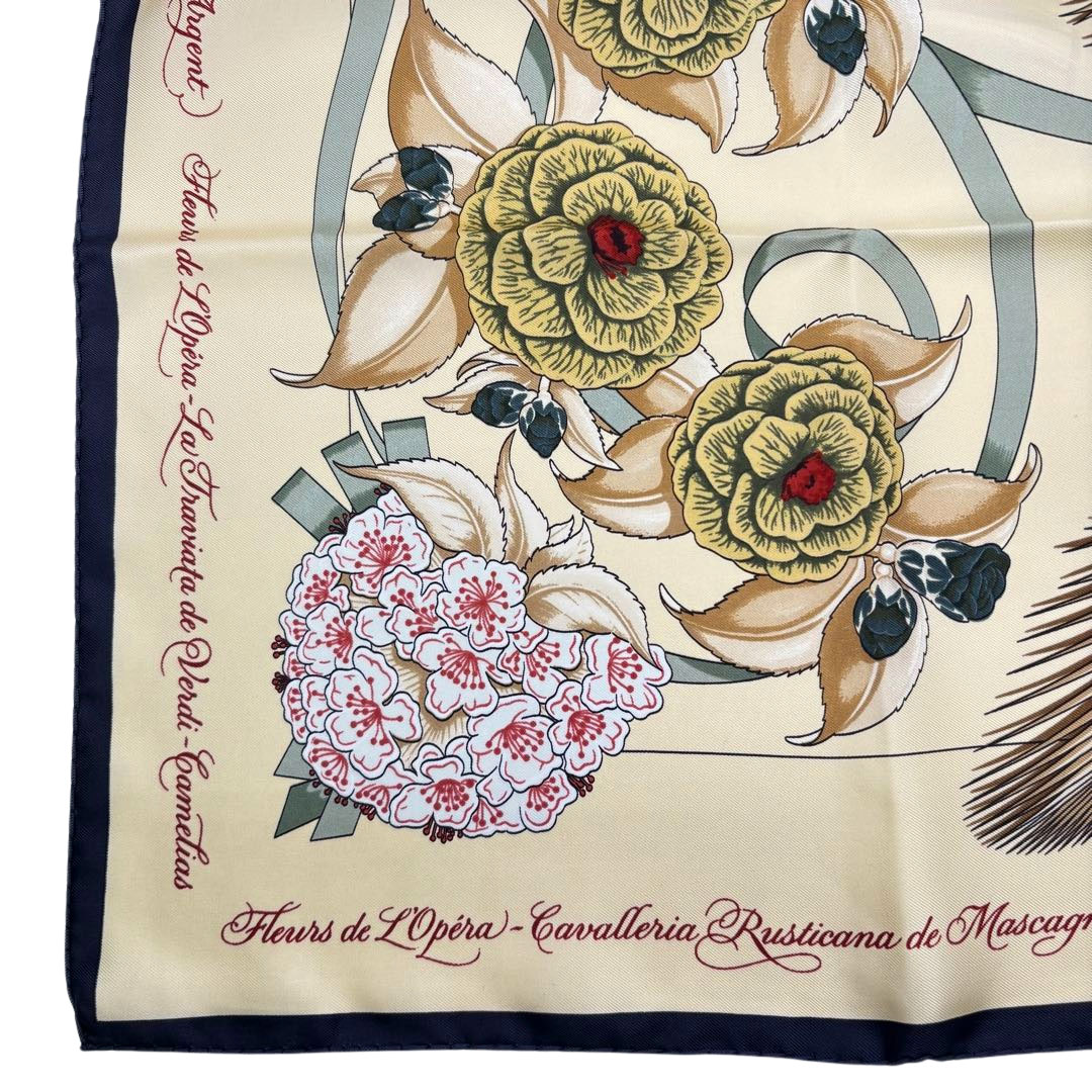 HERMES エルメス スカーフ カレ90 『Fleurs de L'Opera(オペラの花
