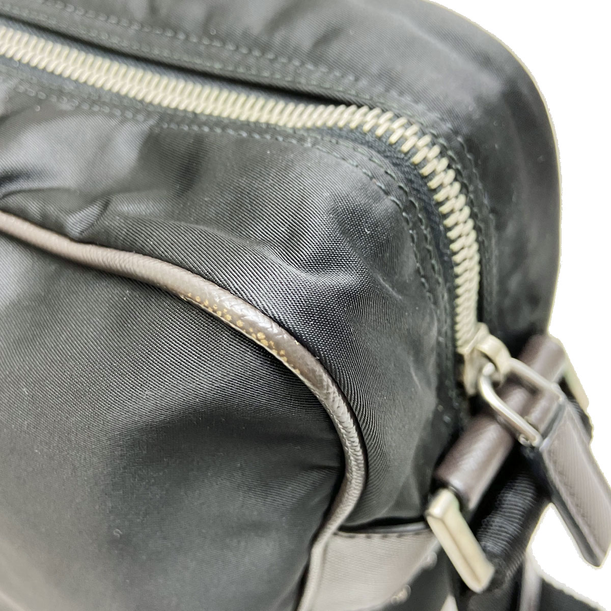 PRADA プラダ ロゴ ナイロン 斜め掛けショルダーバッグ ブラック/ブラウン VA0772