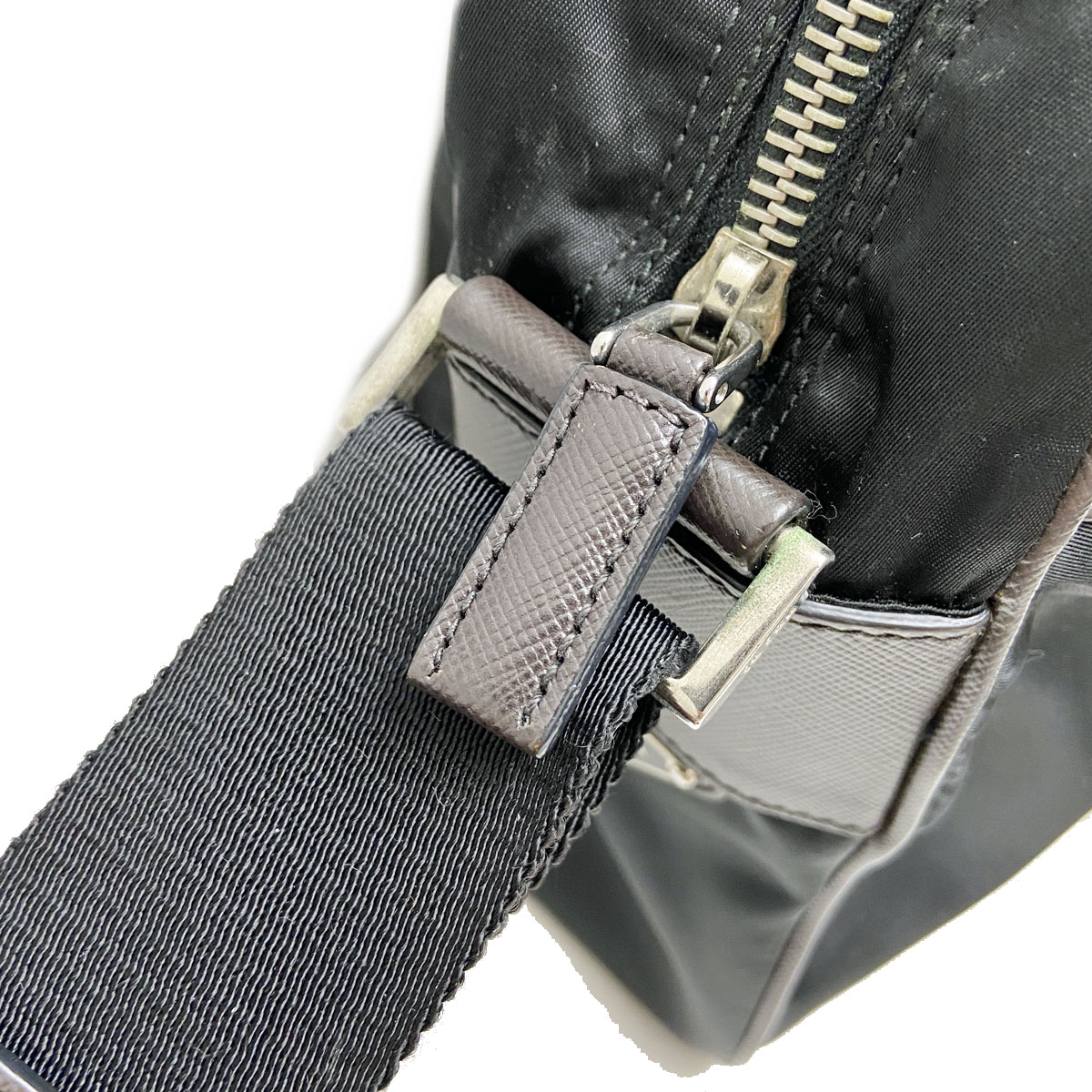 PRADA プラダ ロゴ ナイロン 斜め掛けショルダーバッグ ブラック/ブラウン VA0772