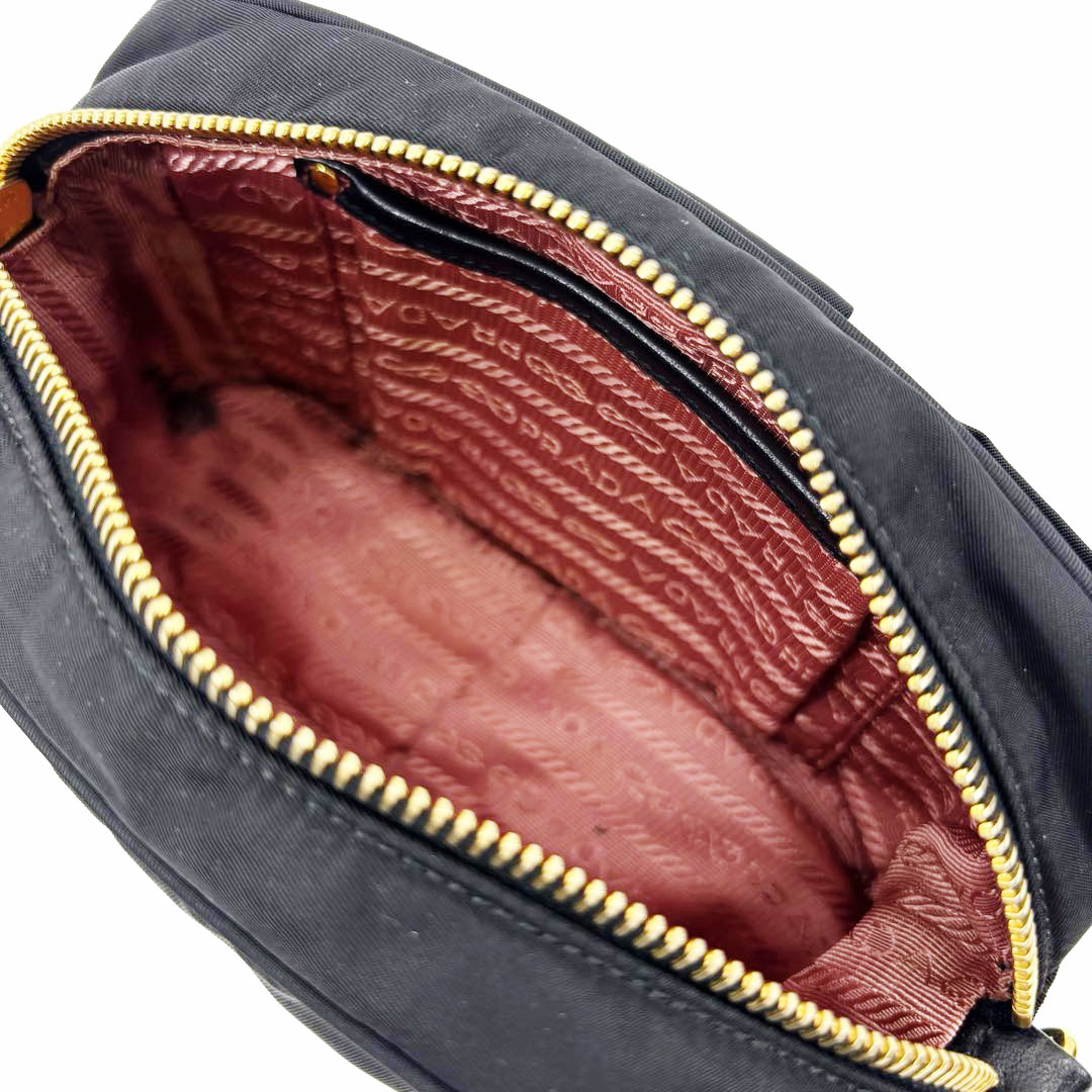 PRADA プラダ リボン ミニショルダーバッグ ナイロン ブラック/ゴールド金具