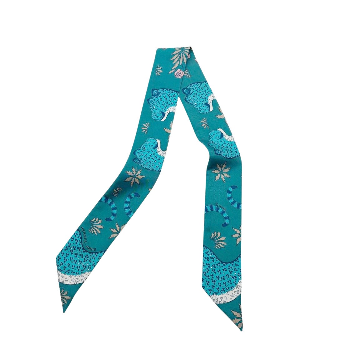HERMES エルメス スカーフ ツイリー 『LES LEOPARDS(レオパード