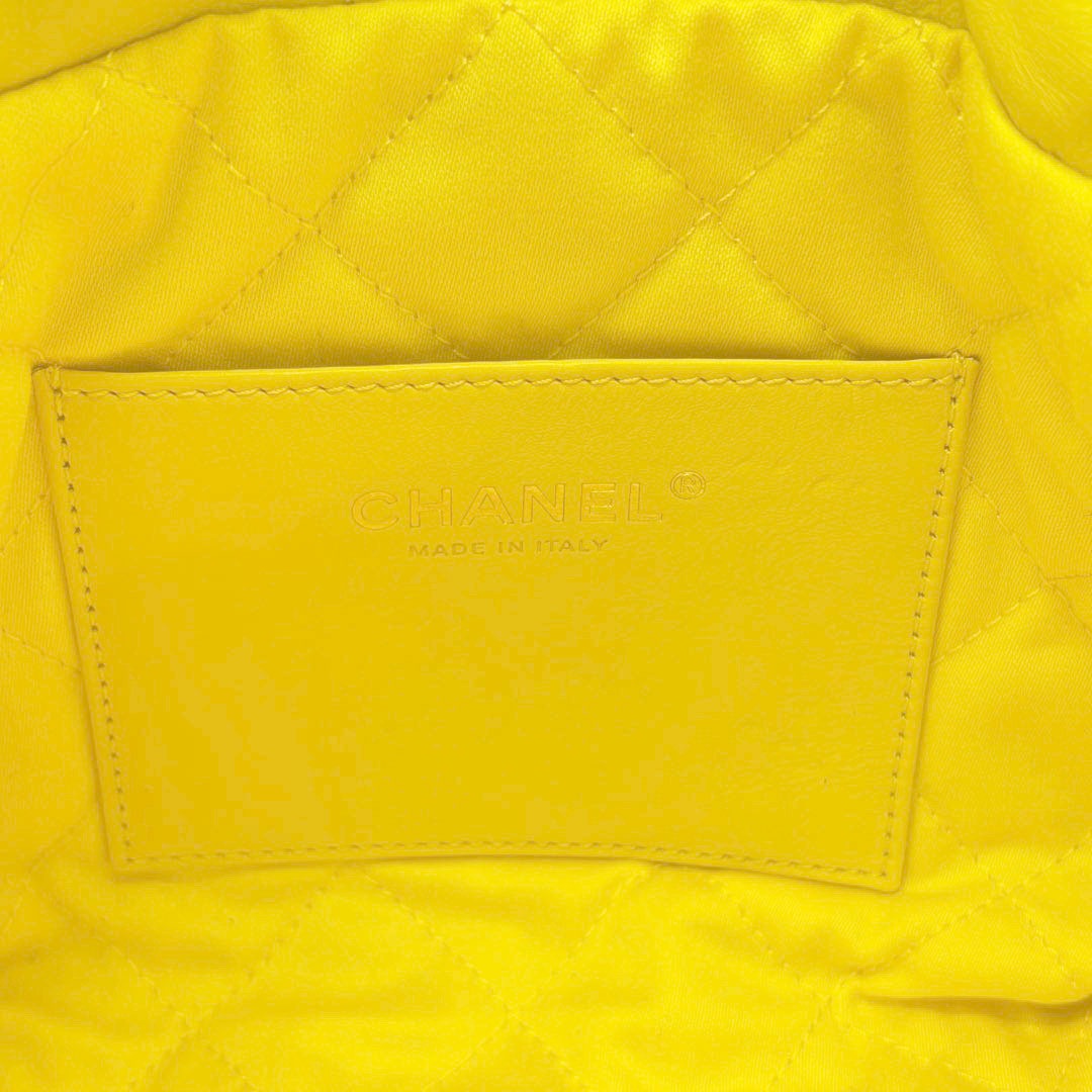 CHANEL シャネル CHANEL22 ミニ ハンドバッグ ショルダーバッグ シャイニーカーフスキン ライム/マットゴールド金具 AS3980