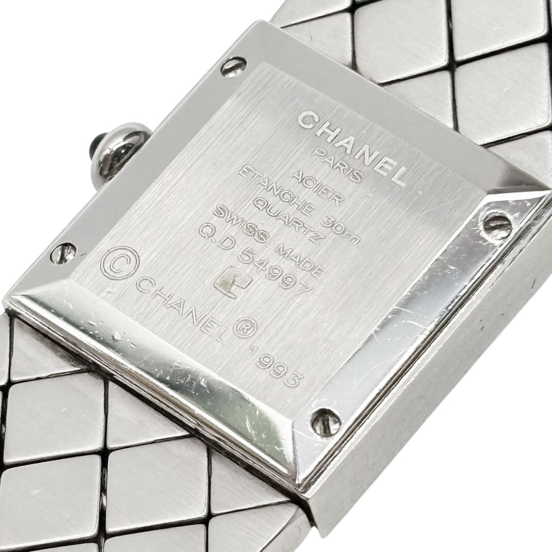 CHANEL シャネル レディース腕時計 マトラッセ QZ シルバー 黒文字盤 H0009