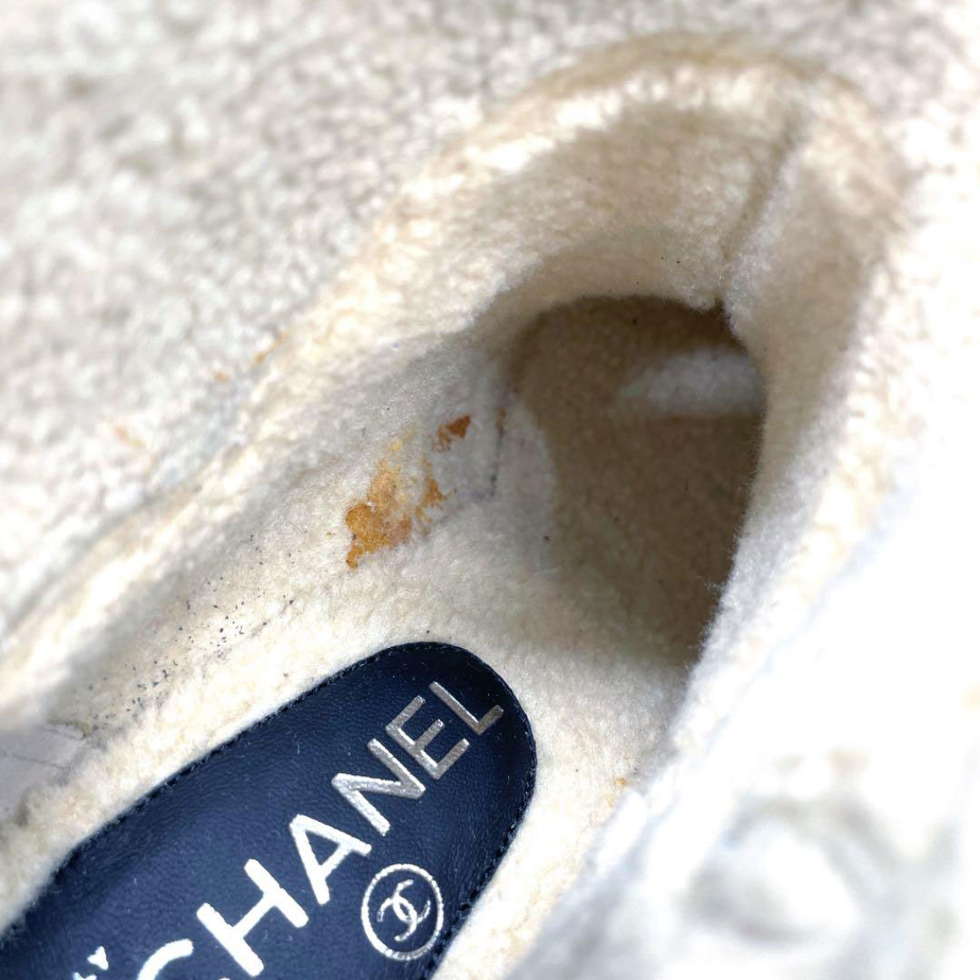 CHANEL シャネル ショートブーツ ココマーク ムートン クラック加工 グレー系 36.5C（約23.5cm） 13B