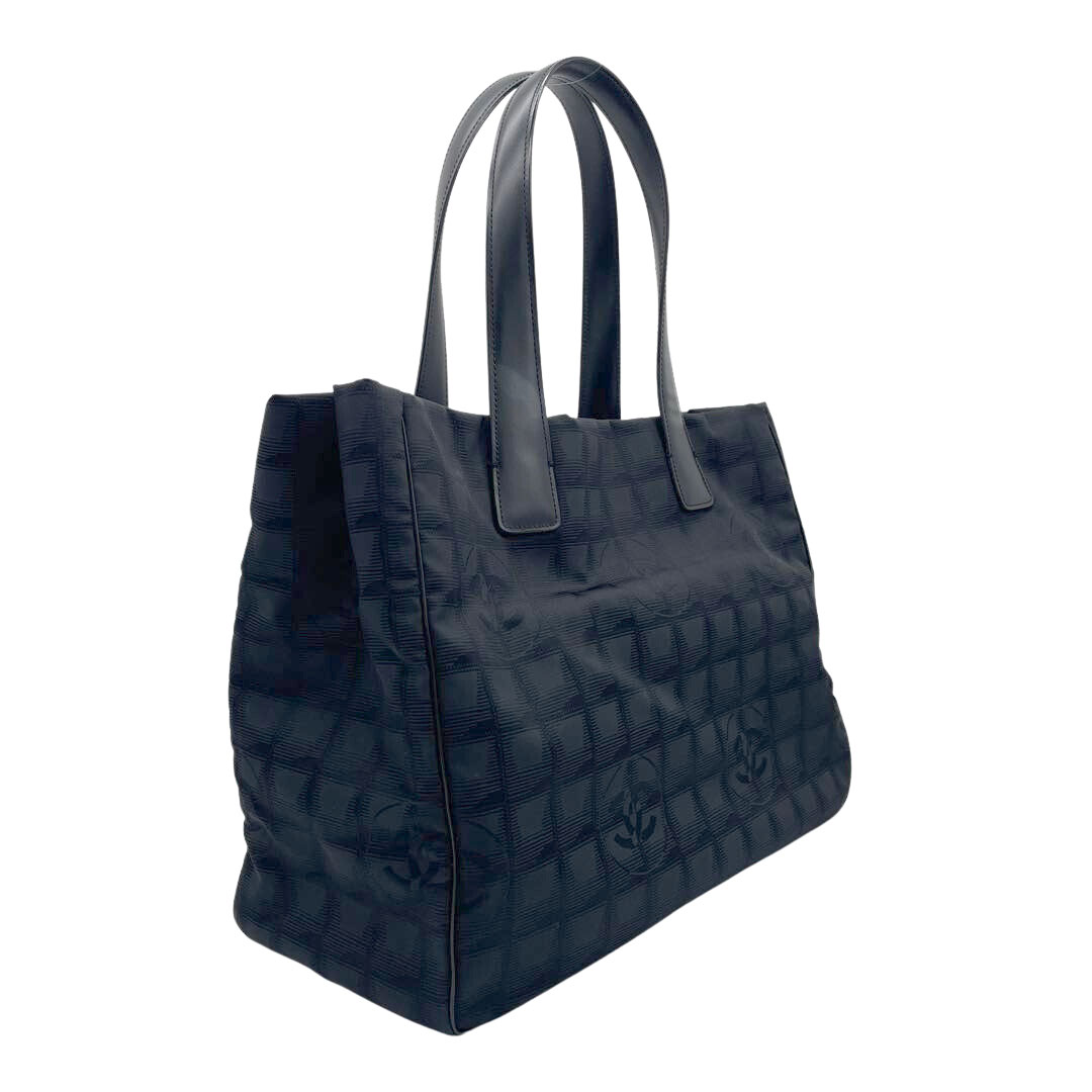 CHANEL シャネル トートバッグ ニュートラベルラインMM ナイロン