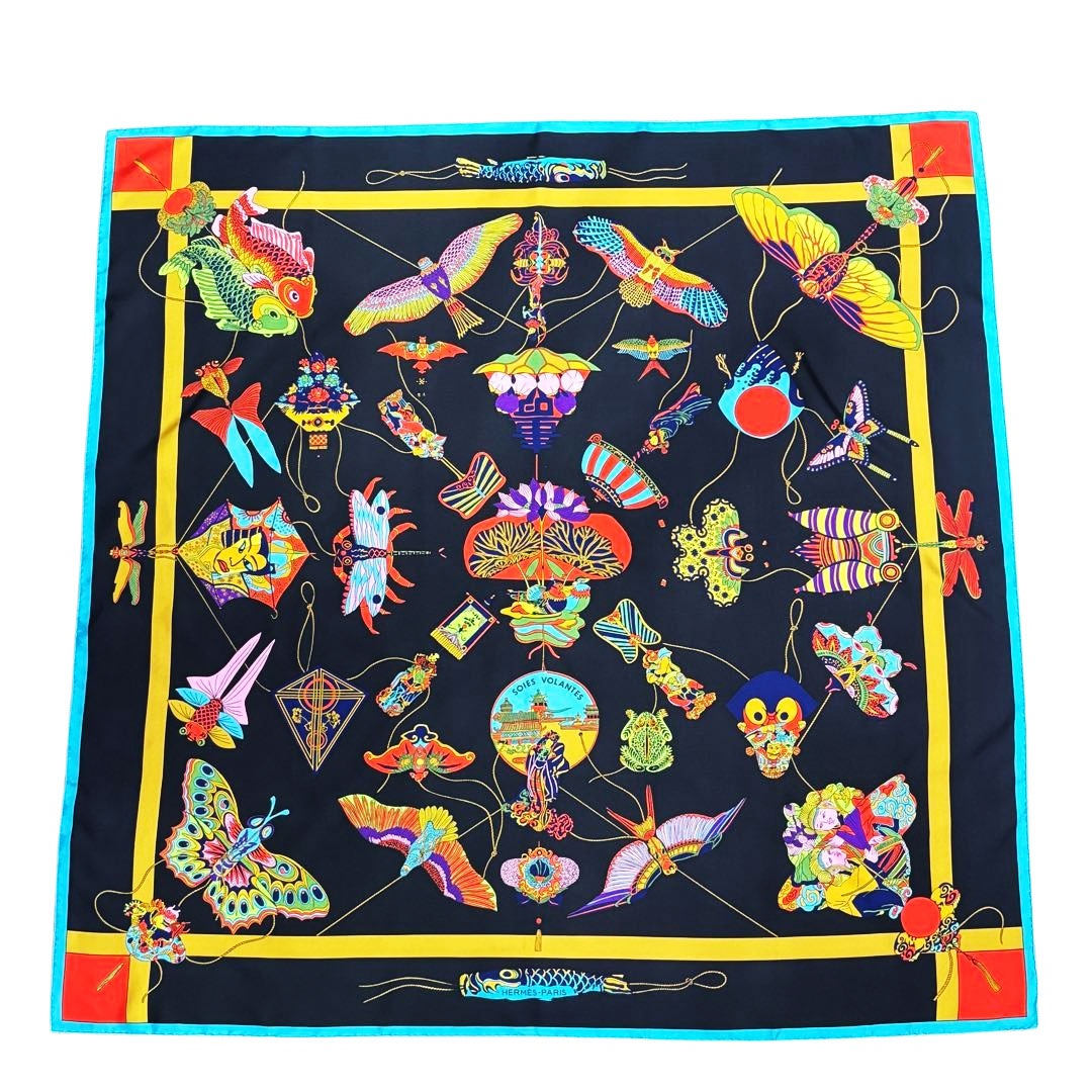 HERMES エルメス スカーフ カレ90 『SOIES VOLANTES(大空に舞うシルク