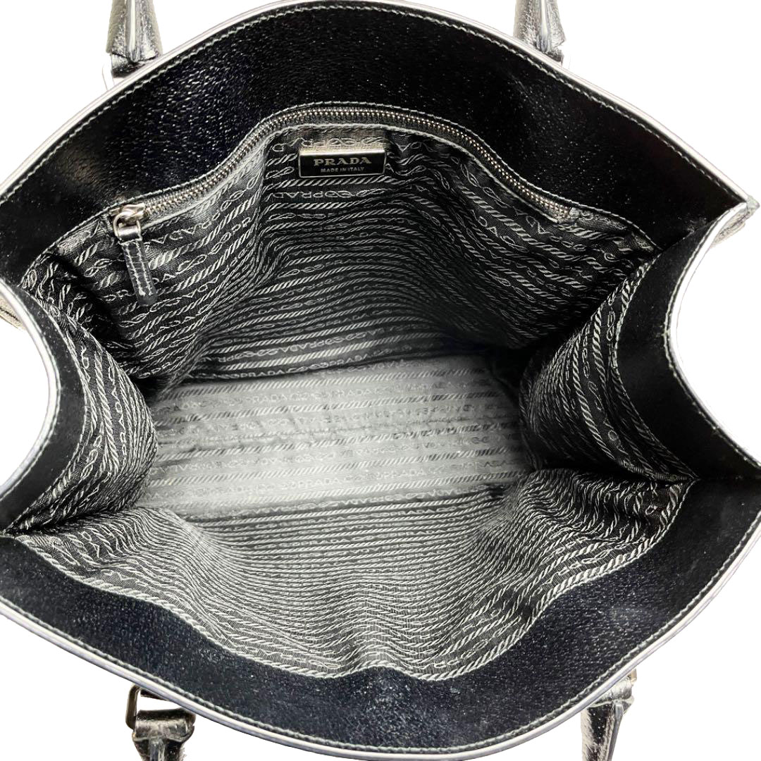 PRADA プラダ トートバッグ レザー ブラック シルバー金具