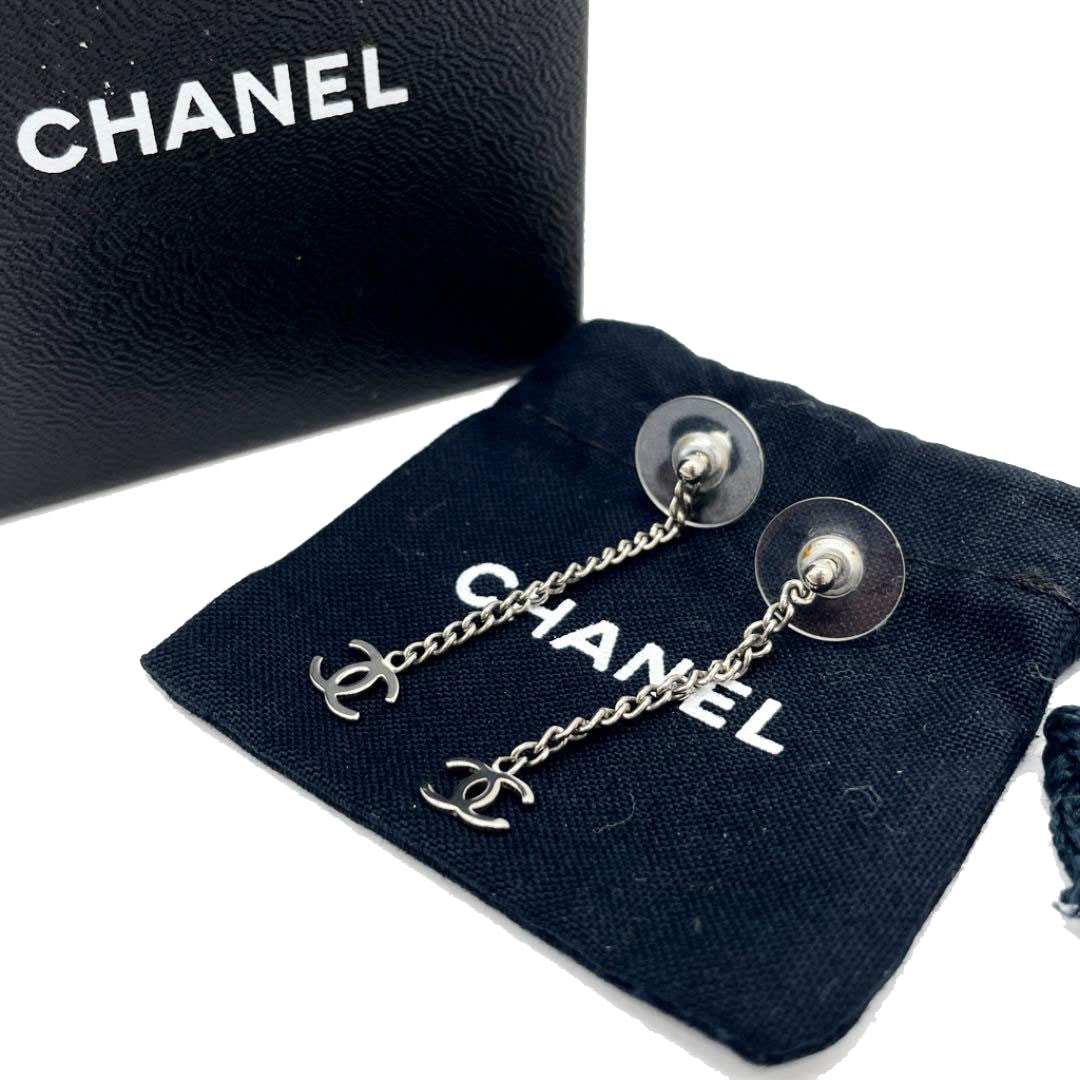 CHANEL シャネル チェーンピアス ココマーク シルバー | アクセサリー