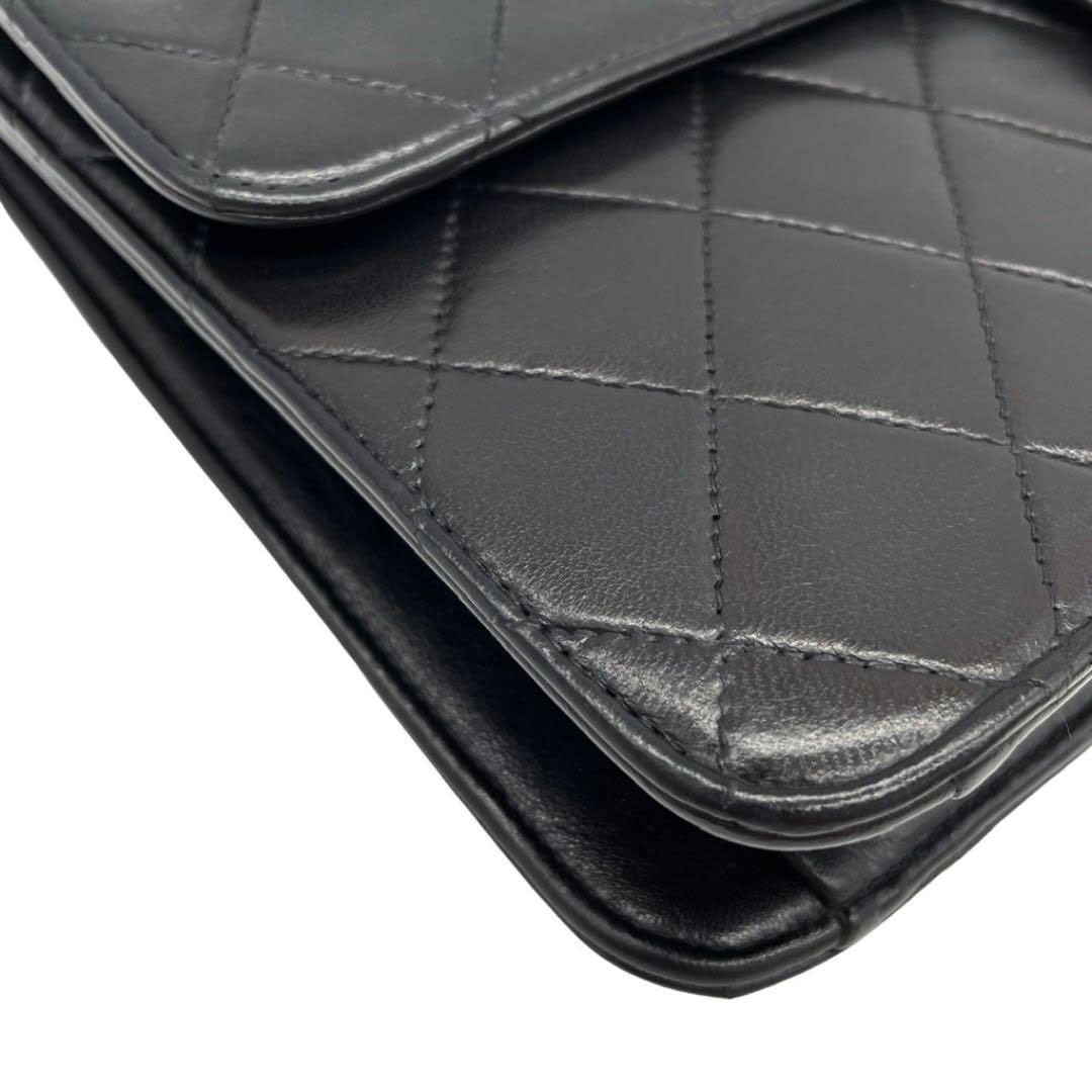 CHANEL シャネル マトラッセ シングルチェーンショルダーバッグ プッシュロック ココマーク ラムスキン ブラック ゴールド金具 2番台
