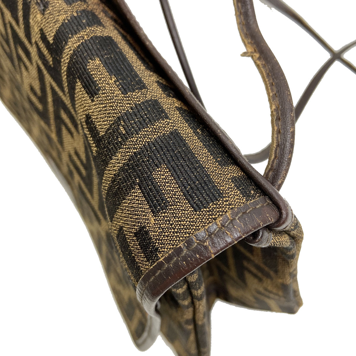 FENDI フェンディ ズッカ柄 ショルダーバッグ ポシェット キャンバス ヴィンテージ