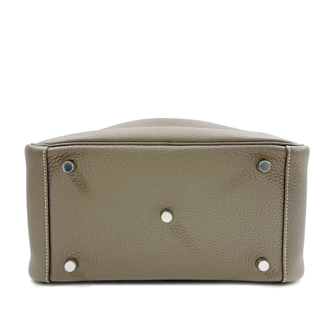 HERMES エルメス ショルダーバッグ リンディ26 トリヨンクレマンス エトゥープ シルバー金具 B刻印