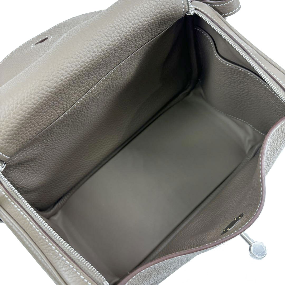 HERMES エルメス ショルダーバッグ リンディ26 トリヨンクレマンス エトゥープ シルバー金具 B刻印