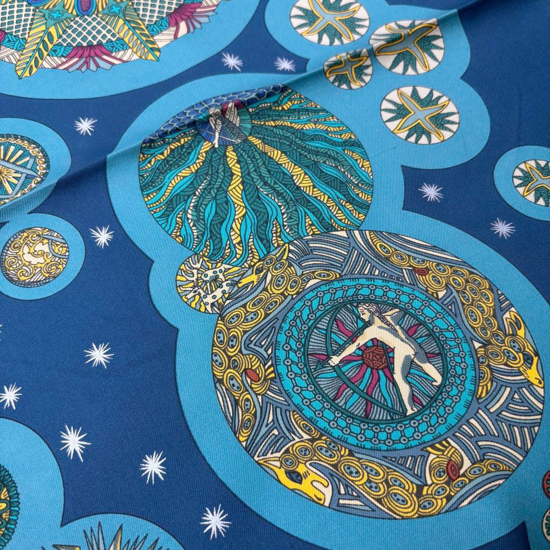 HERMES エルメス スカーフ カレ90 『LE ROY SOLEIL(太陽王)』 シルク