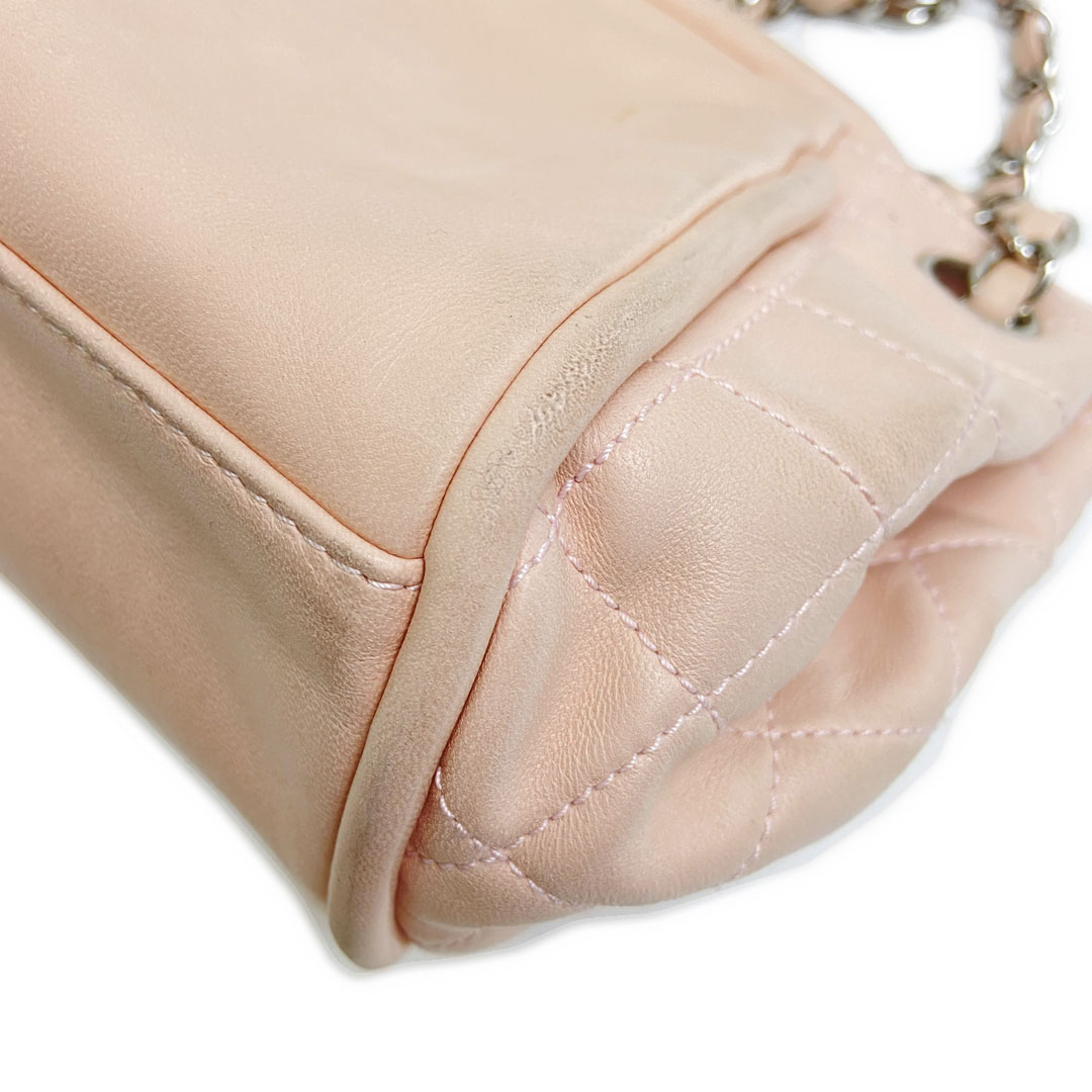 CHANEL シャネル がま口 チェーンショルダーバッグ ラムスキン