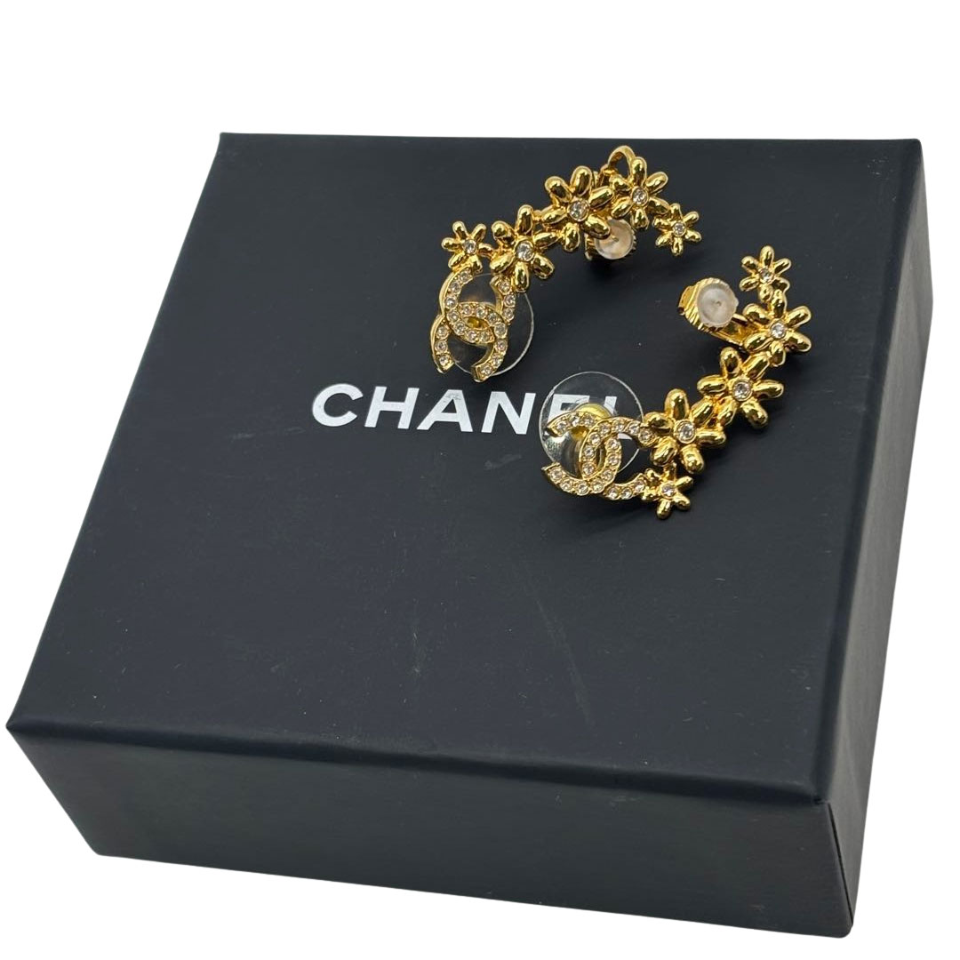 CHANEL シャネル ピアス ココマーク フラワー  I23A ラインストーン ゴールド