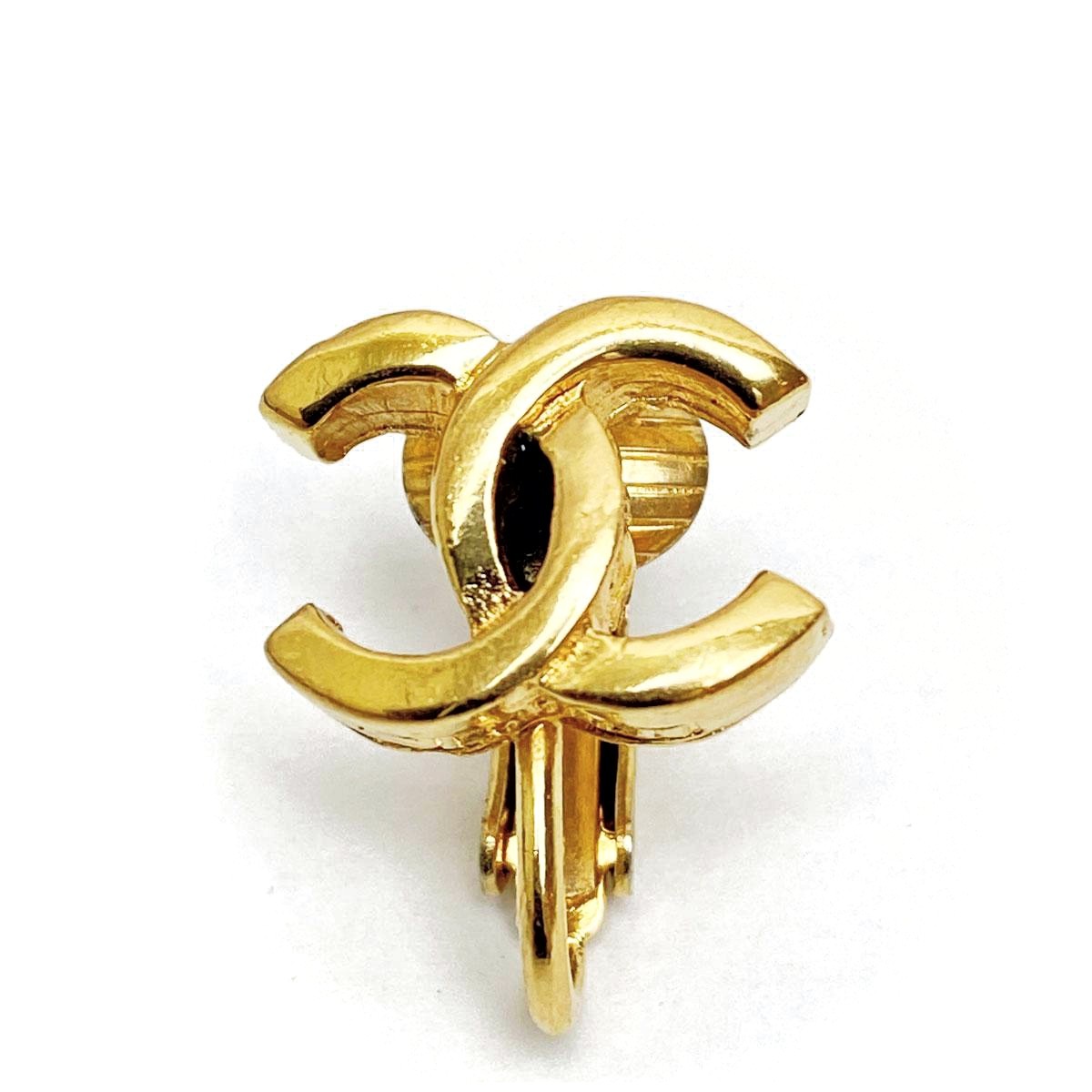 シャネル CHANEL ピアス ココマーク CCマーク ゴールド