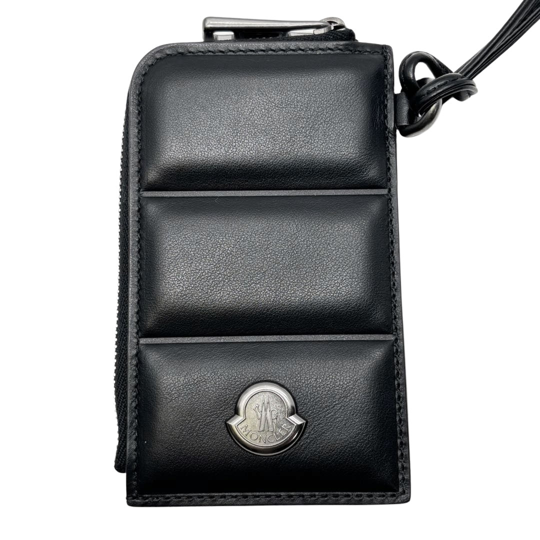 MONCLER モンクレール DOUDOUNE FLAT CARD HOLDER カードホルダー カードケース レザー ブラック/ガンメタ金具 2025SS