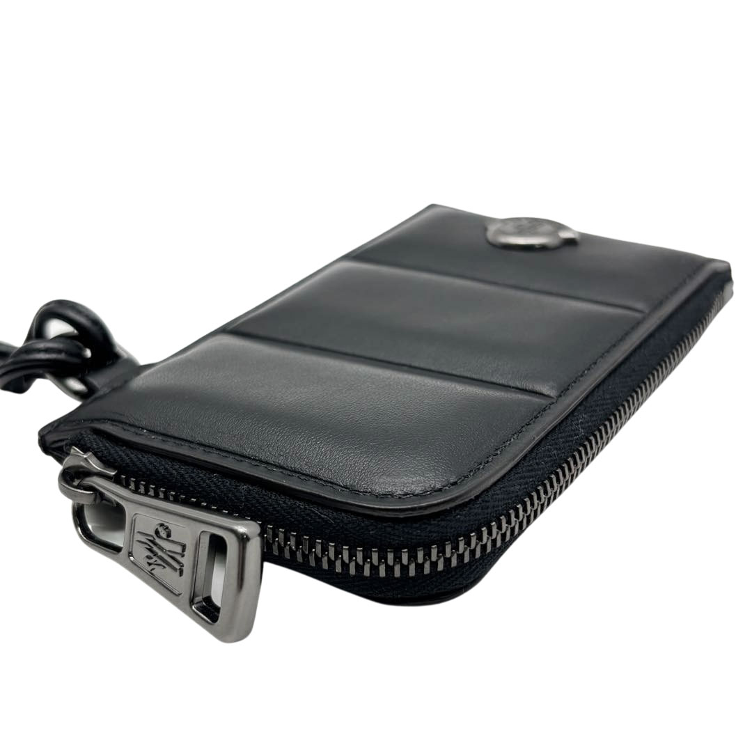 MONCLER モンクレール DOUDOUNE FLAT CARD HOLDER カードホルダー カードケース レザー ブラック/ガンメタ金具 2025SS