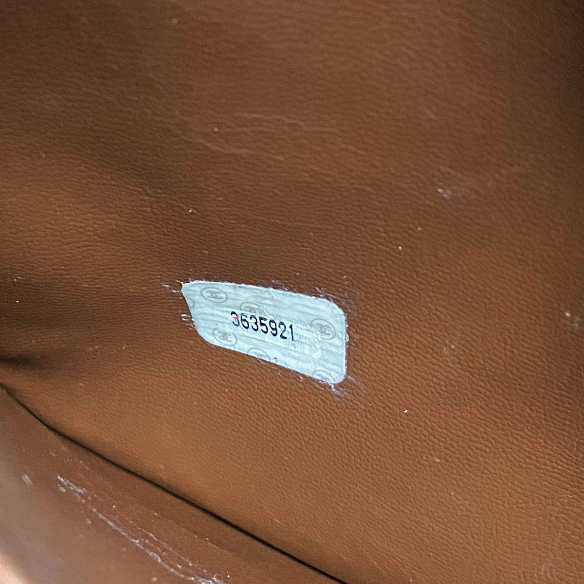 CHANEL シャネル キャビアスキンリュックサック ブラウン/ゴールド金具 3番台(1995年頃製造)