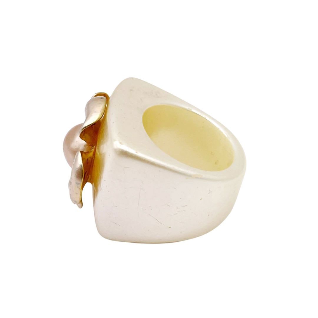 CHANEL シャネル リング 指輪 カメリア ココマーク プラスチック ゴールド 約13号