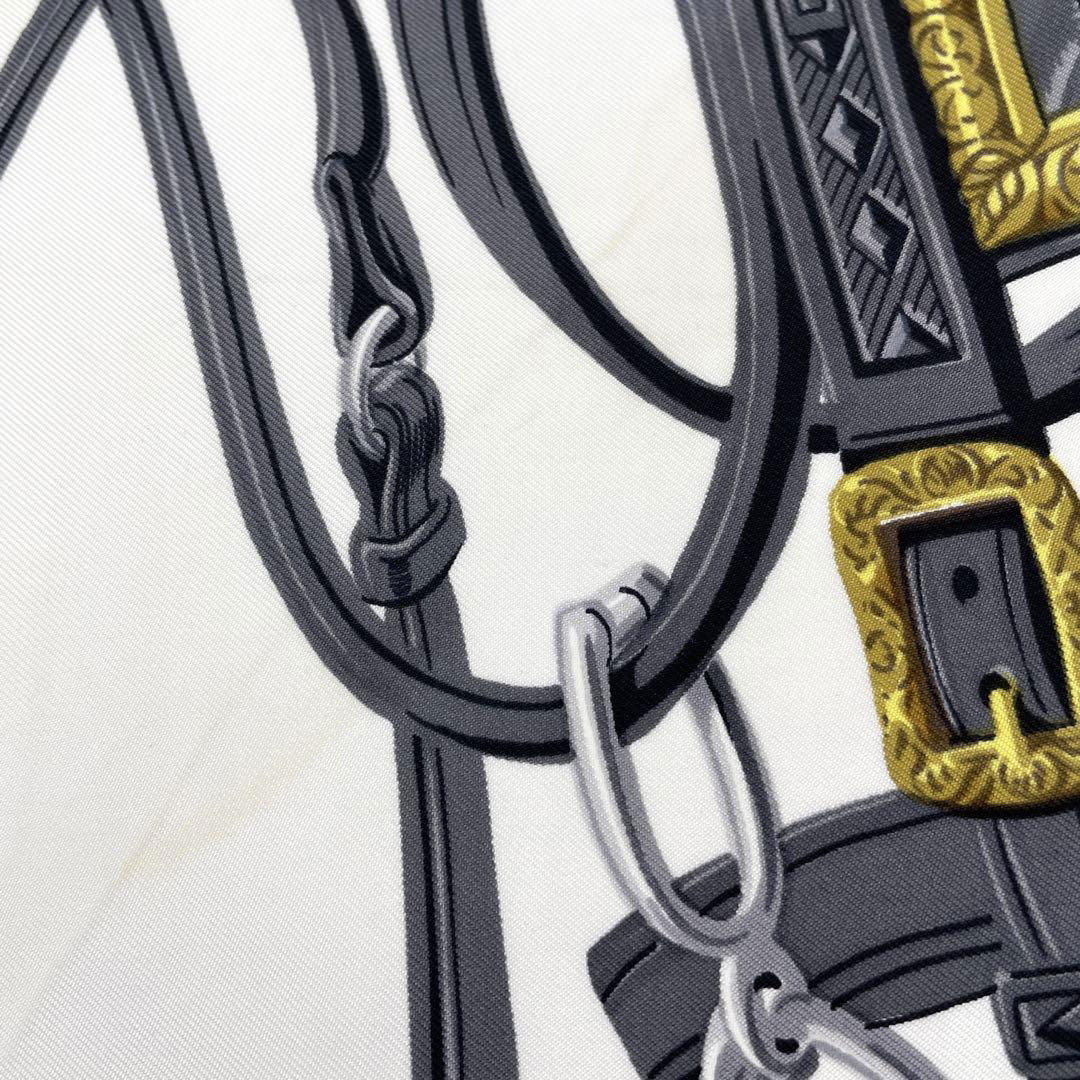 HERMES エルメス スカーフ カレ90 『BRIDES de GALA（式典用馬勒