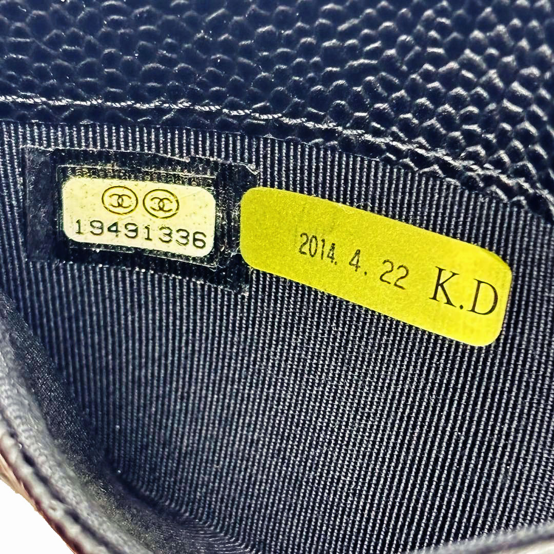 CHANEL シャネル マトラッセ カードケース 名刺入れ キャビアスキン ブラック/ゴールド金具 19番台