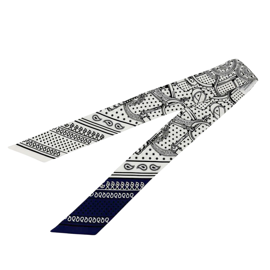 エルメス ツイリー エプロン ドール バンダナ Eperon d'Or エルメス HERMES ツイリー Eperon d'Or Bandana エプロン・ドール