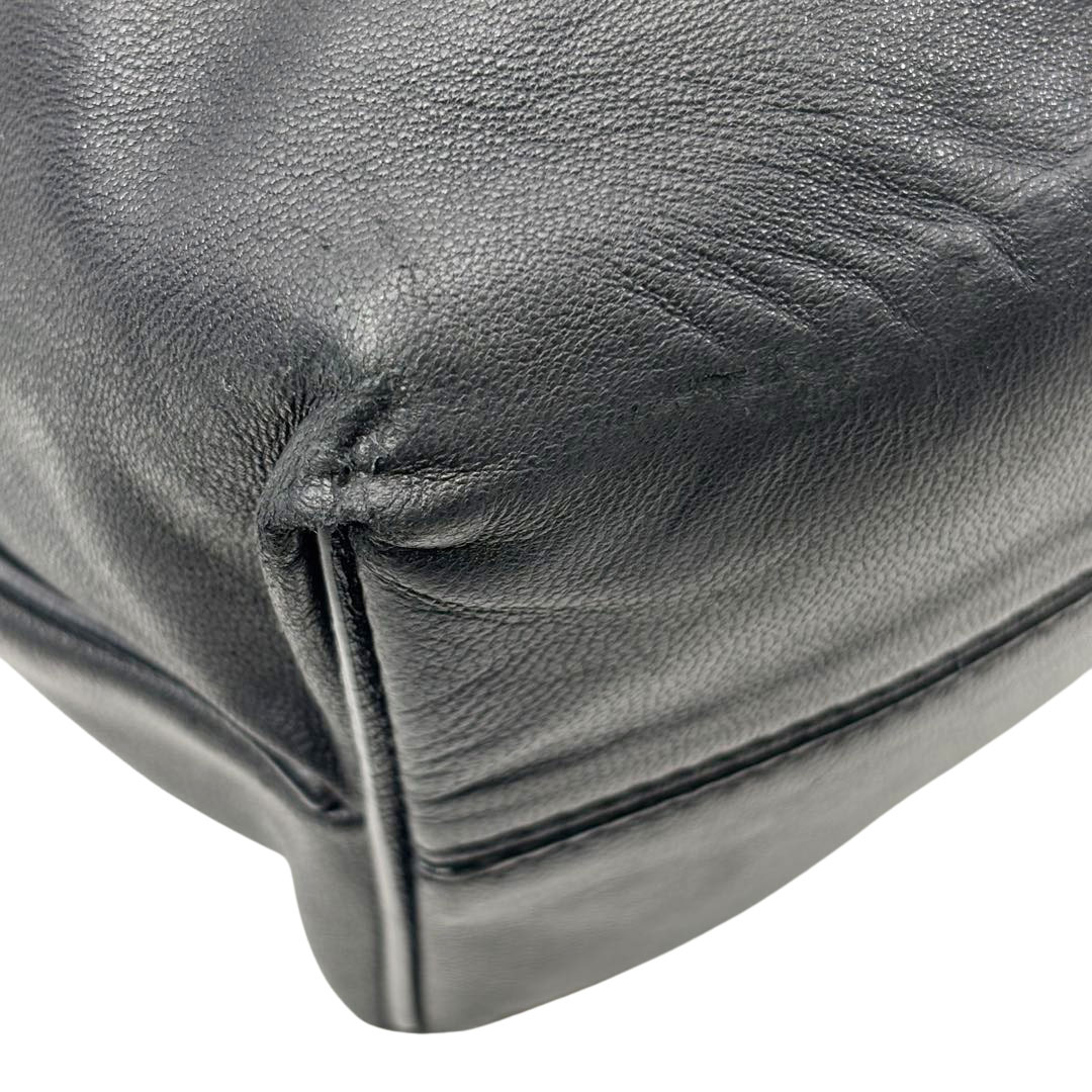 定番 ロエベ ナッパレザー ショルダーバッグ シルバー金具 LOEWE ロエベ ショルダーバッグ フラメンコ ノット スモール ナッパ