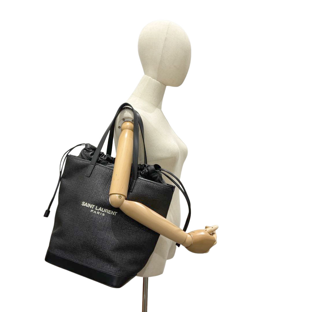 SAINT LAURENT ブラック ゴールド トートバッグ サンローラン新作トートバッグ「ベア」ゴールドに輝くYSL