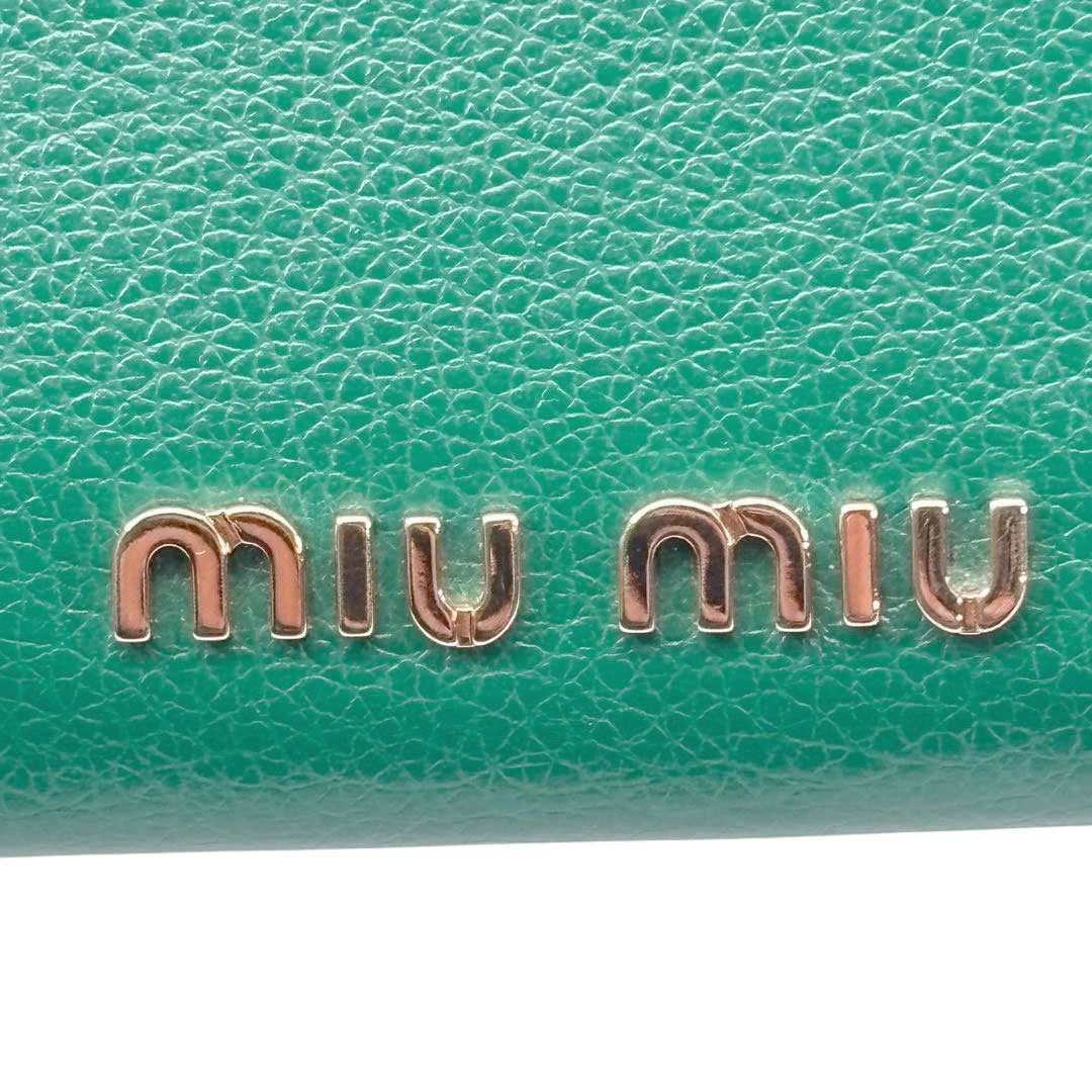 miumiu ミュウミュウ ショルダーポーチ レザー グリーン系/ゴールド