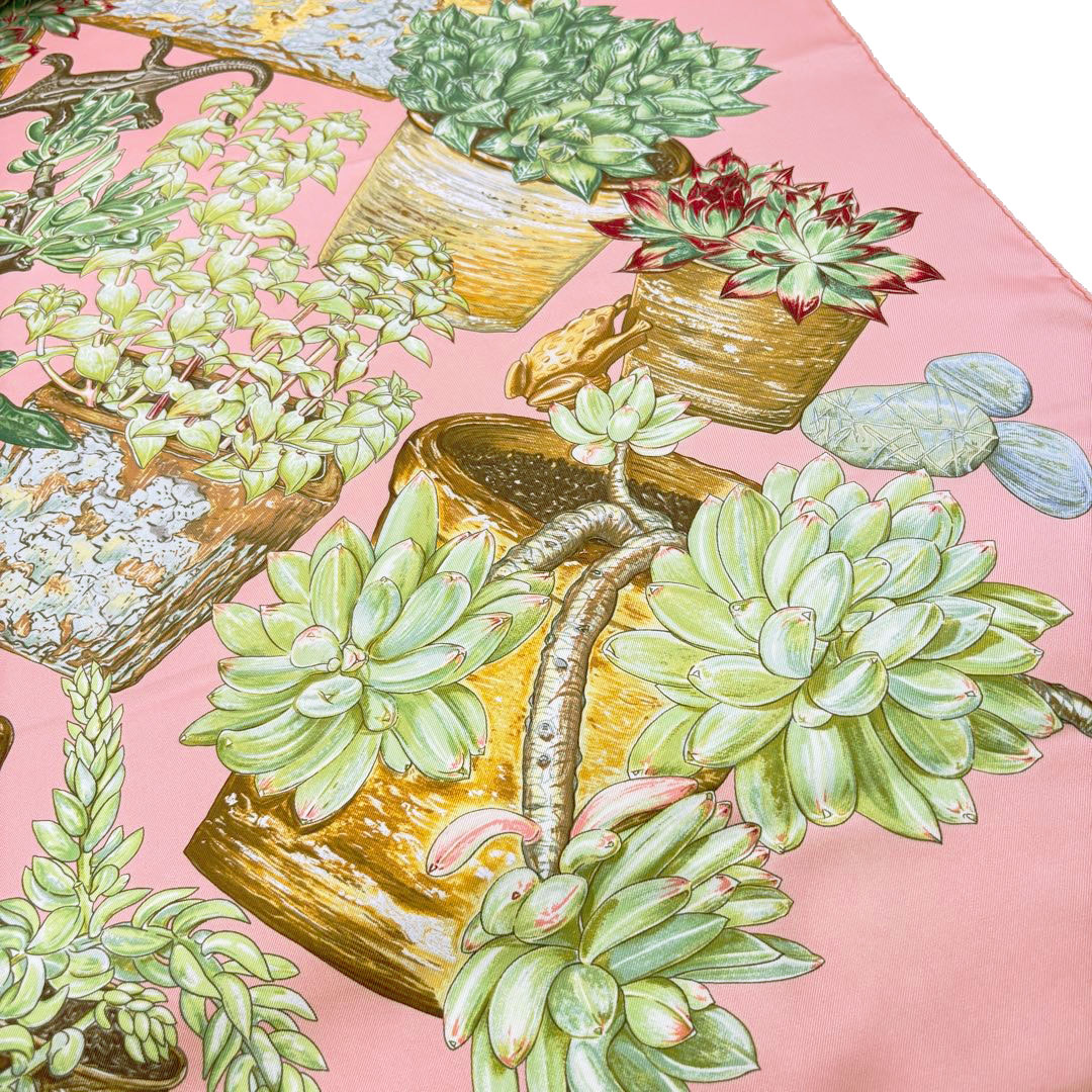 HERMES エルメス スカーフ カレ90 『JARDIN SECRET(秘密の庭)』 シルク