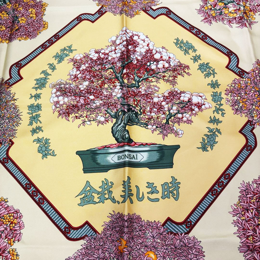 HERMES エルメス スカーフ カレ90 『BONSAI(盆栽、美しき時)』 シルク