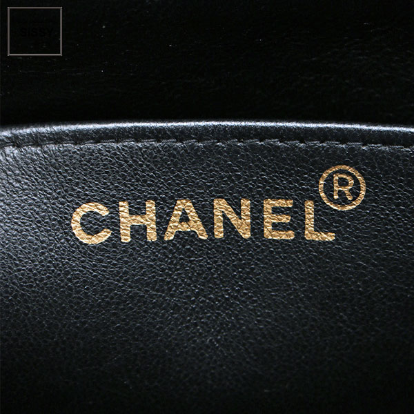 ■シャネル■ マトラッセ ショルダーバッグ ラムスキン ブラック ゴールド金具  【CHANEL】